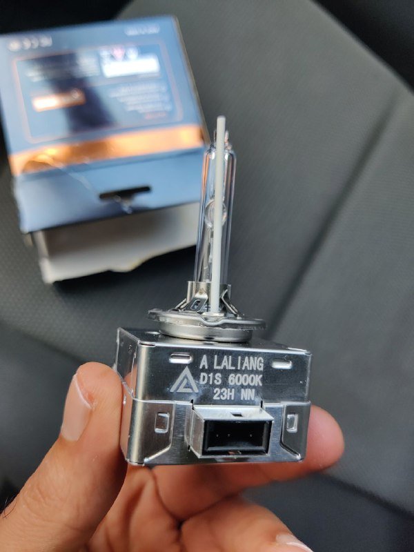 Новые ксеноновые лампы на машину 8
