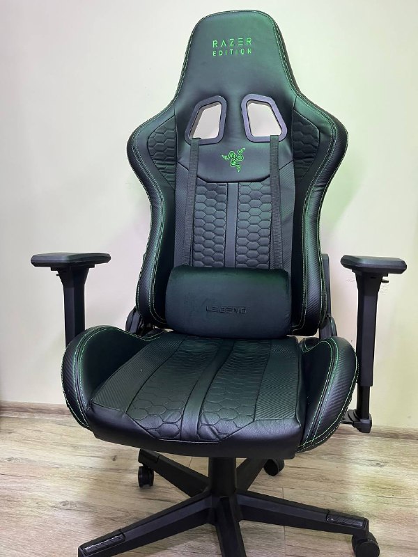 Игровое кресло Razer