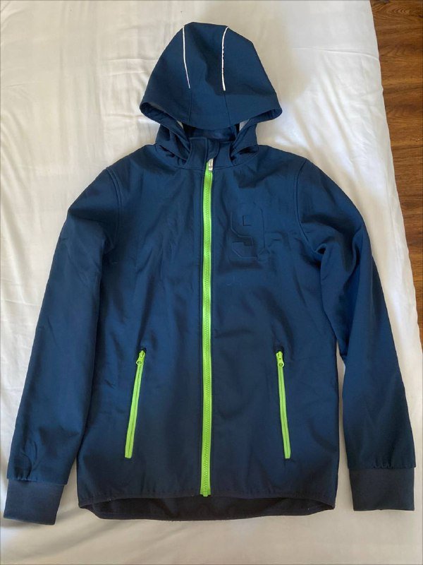 Куртка с капюшоном на подростка XS