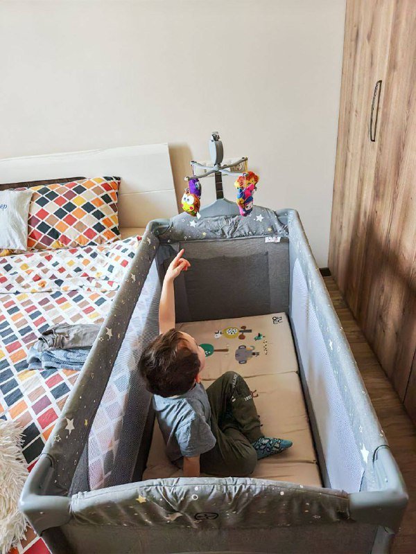 Манеж детский с постельным бельём и одеялом 7