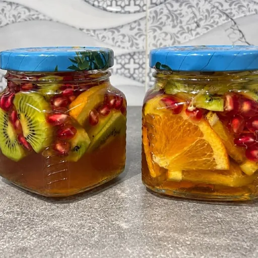 Каштановый мёд с фруктами