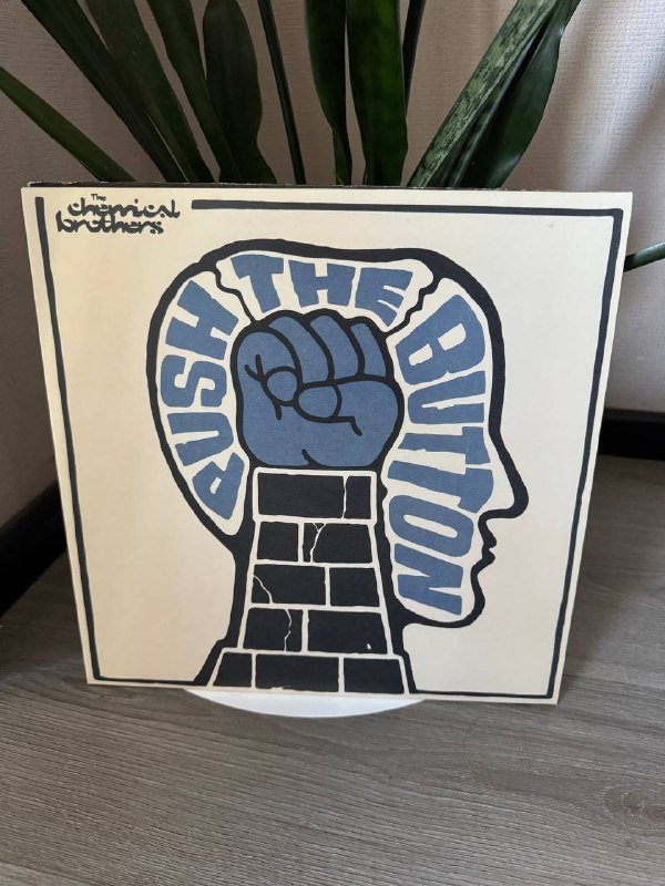 Виниловые пластинки (коллекция) Lan Del Rey, Chemical Brothers и др. 2