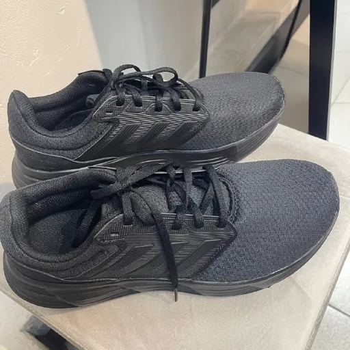 Кроссовки Adidas