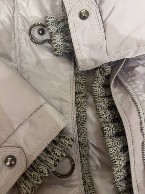 Пуховик с натуральным мехом, размер M-L 2