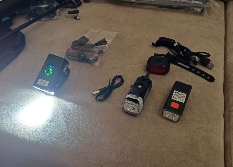 Велотовары: крепления, сумки, фонари, насосы, звонки, спидометры 3