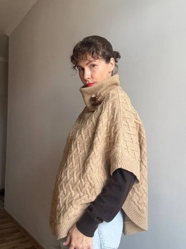 Massimo Dutti poncho 1