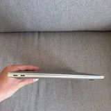 MacBook Air 13 M1 8/256 GB 5