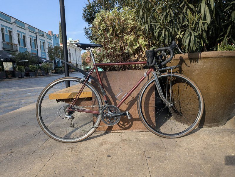 Дорожный шоссейный велосипед на стальной раме 1