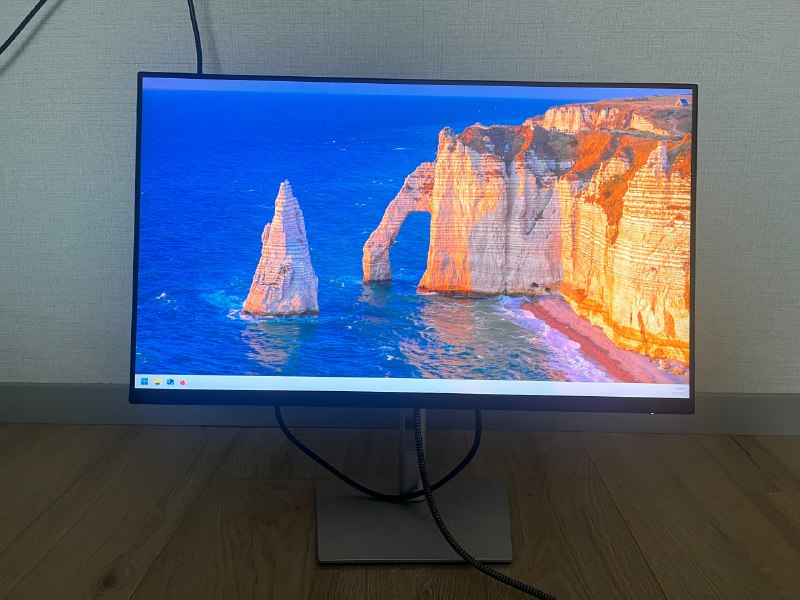 Монитор Dell P2722H 27 дюймов FullHD IPS