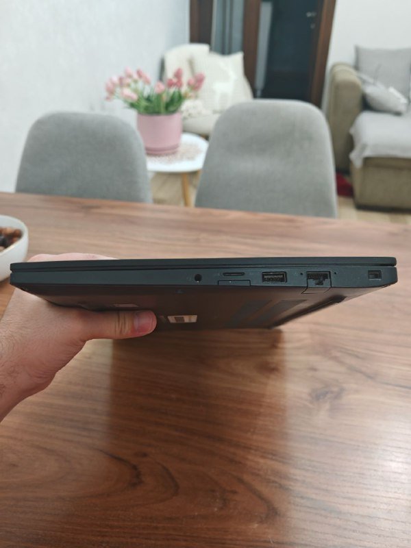 Ноутбук Dell Latitude i7-8650 16GB 250GB 4