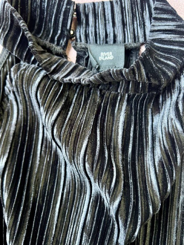 Плиссированная юбка ниже колен 4