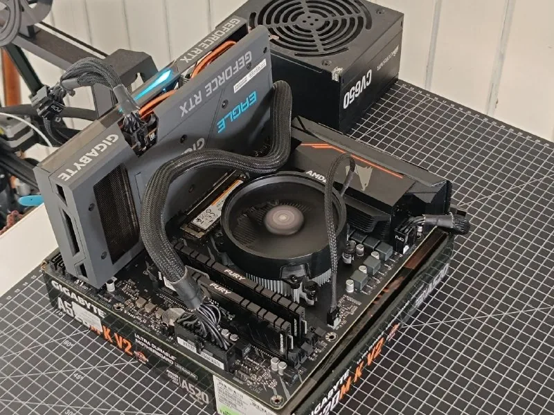 Материнская плата Gigabyte B550M Aorus Elite, Ryzen 5 3600, RTX3060 Ti, SSD, ОЗУ, блок питания 1