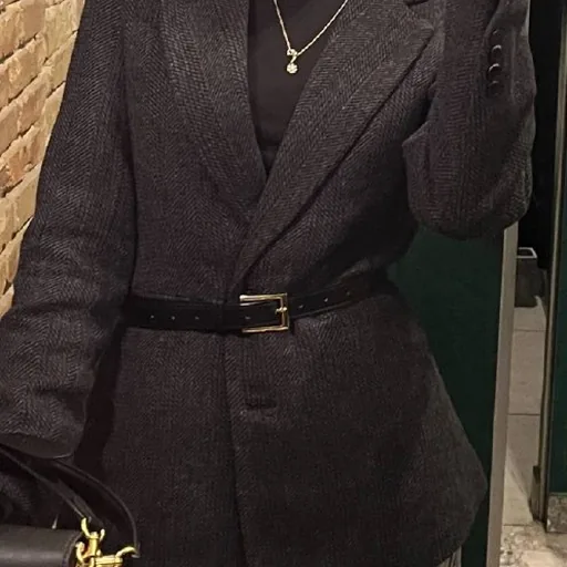 Штаны Zara, пиджак Colins