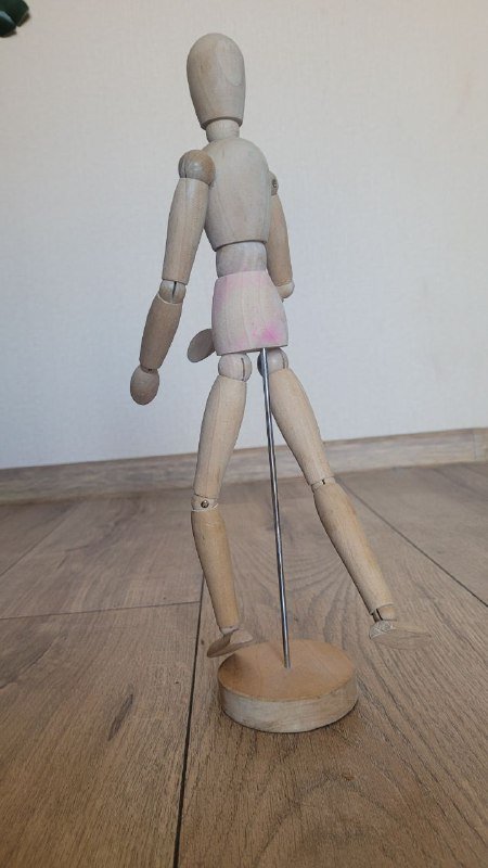 Деревянный человечек 3