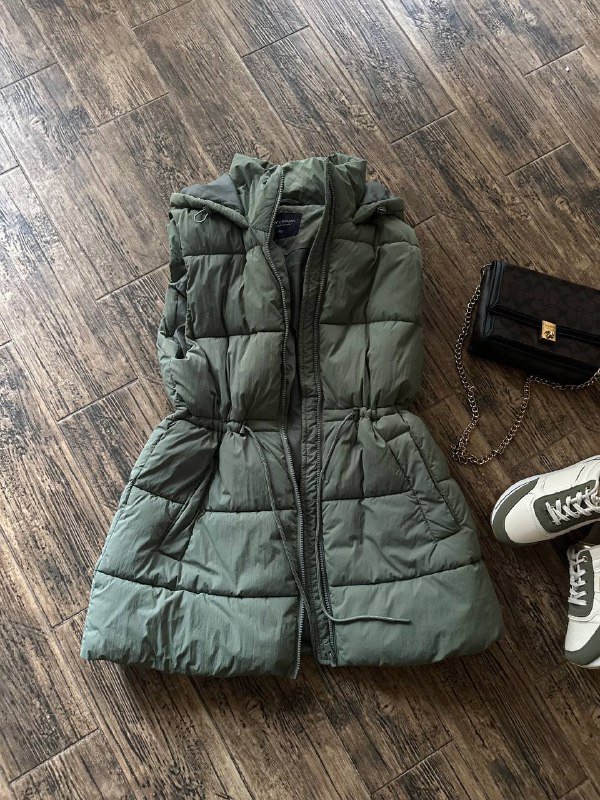 Жилет с капюшоном р-р 40 2