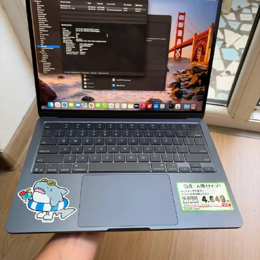 MacBook Air M4, PlayStation 3, Aigos Eros Q, клавиатура, геймпад