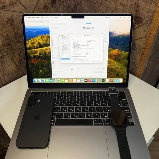 MacBook Air, iPhone 16, Apple Watch Ultra 3