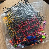 Настольная игра, карты, акварель, маркеры, конструктор, гирлянды, эспандер 5