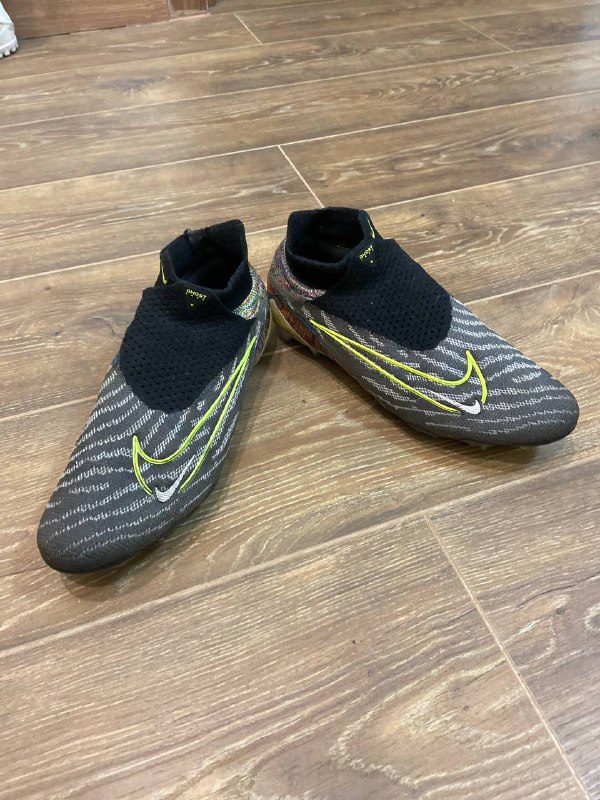 Футбольные бутсы Nike Phantom GX GT2 Elite DF 5