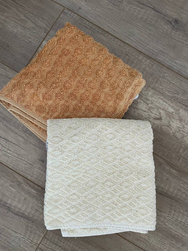 Полотенца для лица, банные, подушки с наволочками 3