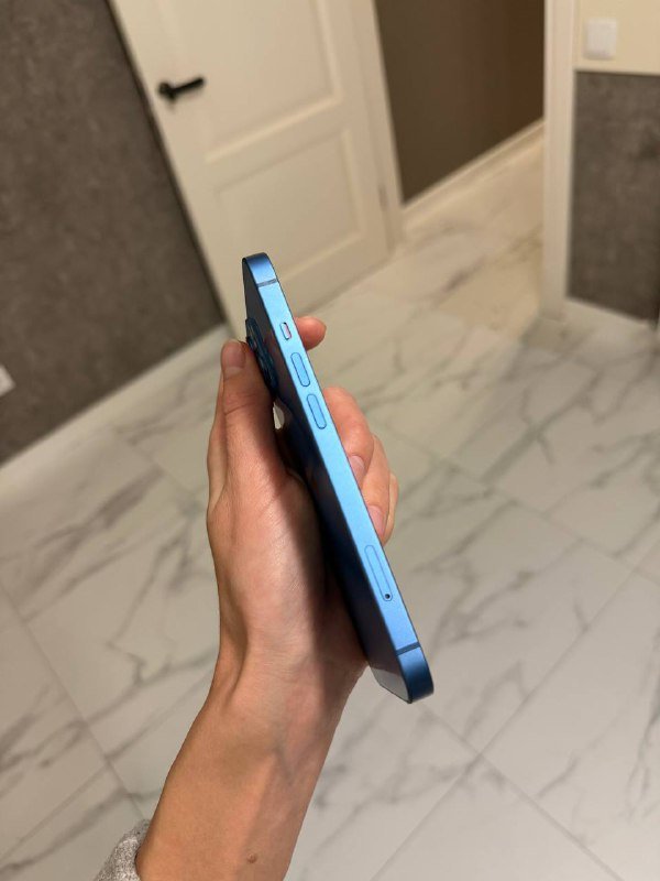 iPhone 13 256 ГБ 8