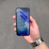 iPhone 13 4
