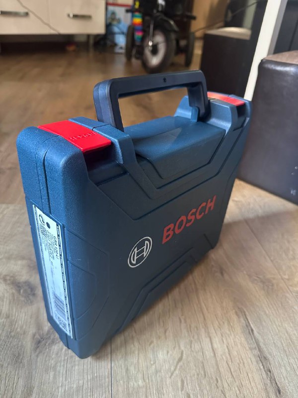 Аккумуляторная дрель-шуруповёрт Bosch GSR 120-LI