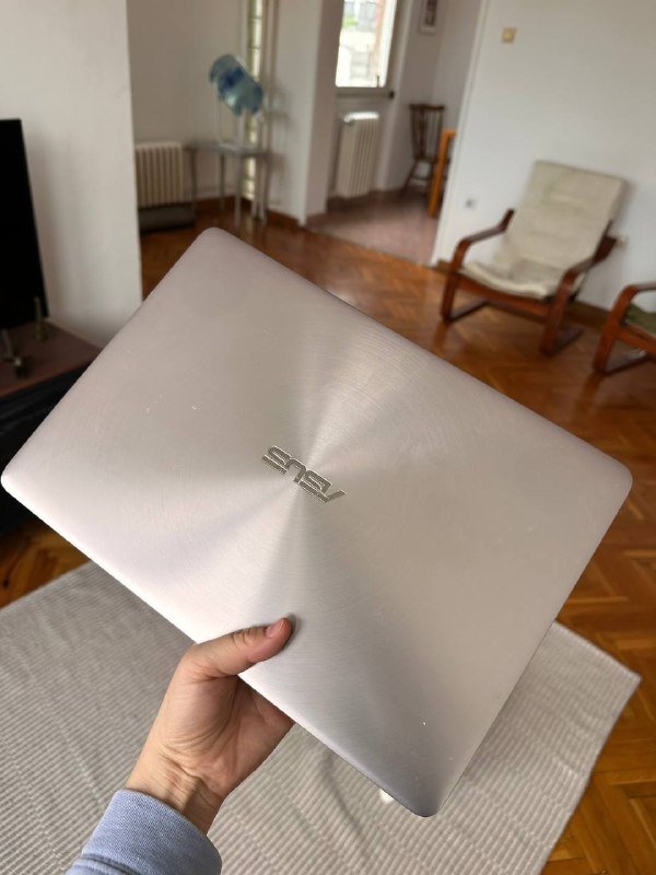 ASUS ZenBook UX310UQ 4