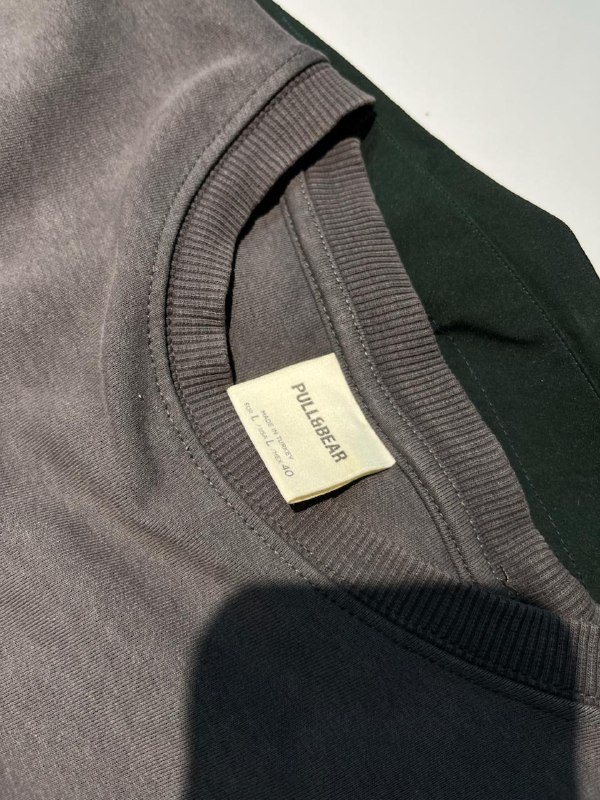 Футболка графитовая, плотная Pull&Bear размер L 4