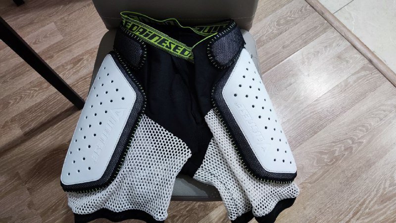 Штаны горнолыжные, подштанники, лыжи с ботинками 7