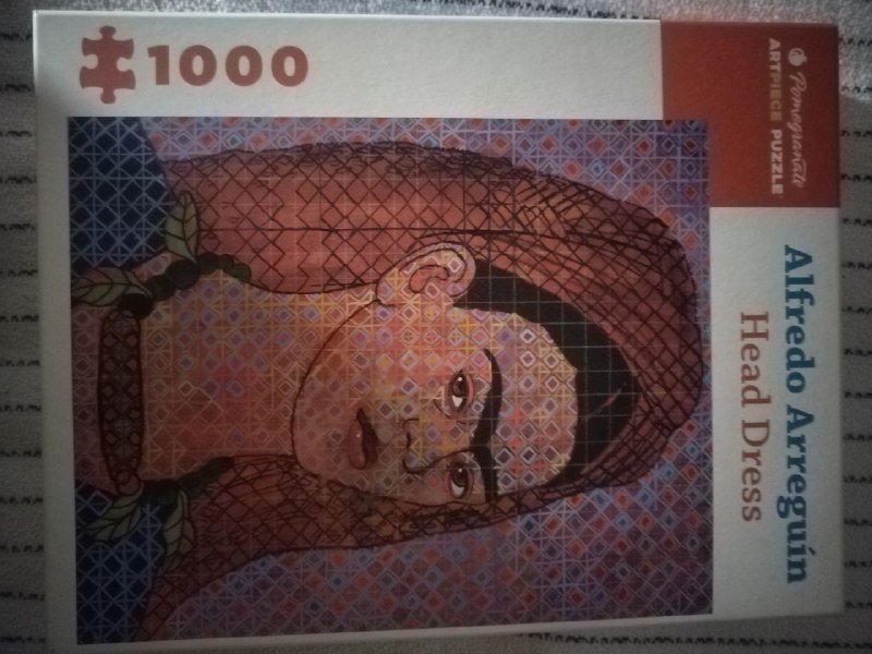 Пазлы 2000 деталей, пазлы 1000 деталей, детали конструкторов, учебники English-for-Everyone