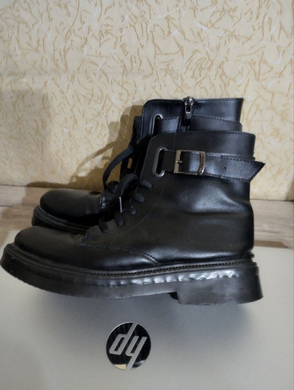Женские ботинки размер 37