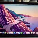 MacBook Air M1 13, Apple Watch SE 2 44mm 3