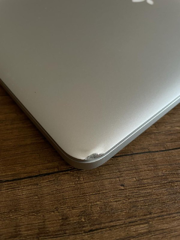 MacBook Pro 13" 2015 Core i5 8GB 256GB SSD 4