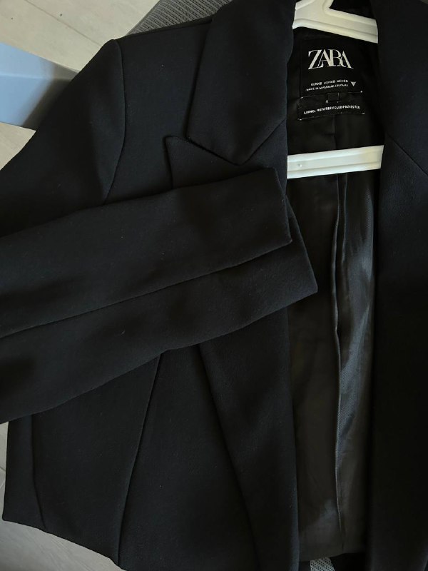 Пиджак Zara черный XS-S