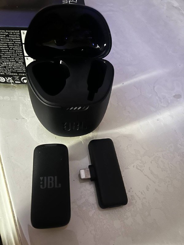 Jbl микрофон Quantum Stream Wireless 4
