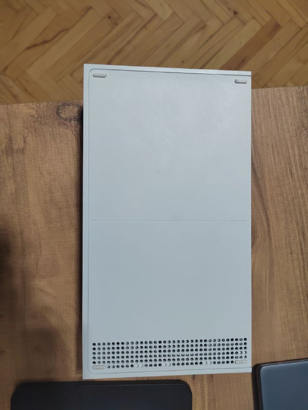 Xbox Series S with GTA 5 and accessories 2