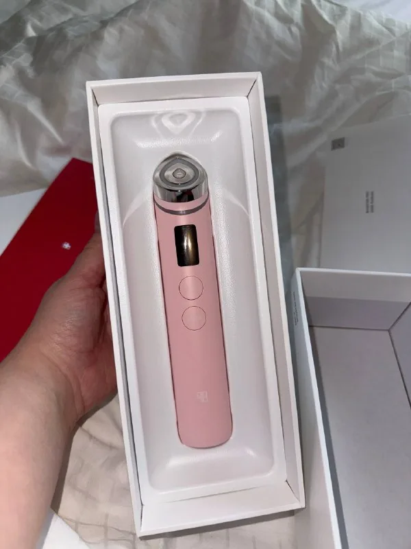 Medicube Booster Pro 6 в 1 1