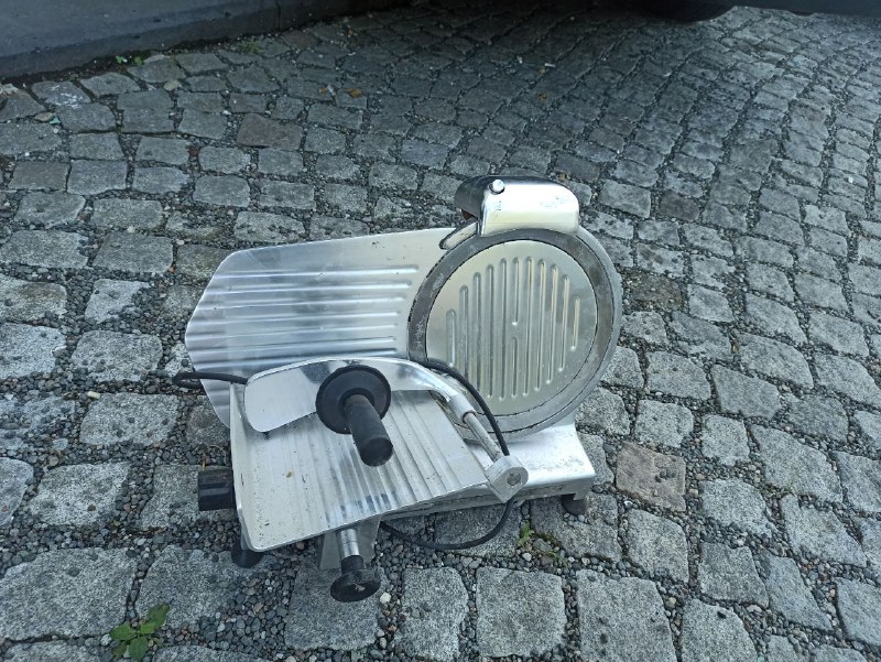 Слайсер Hendi 4