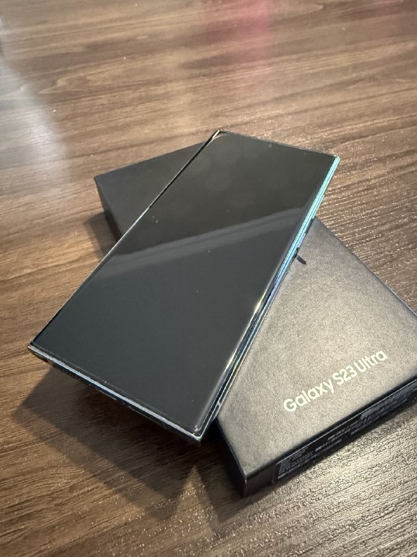 Samsung Galaxy S23 Ultra 4