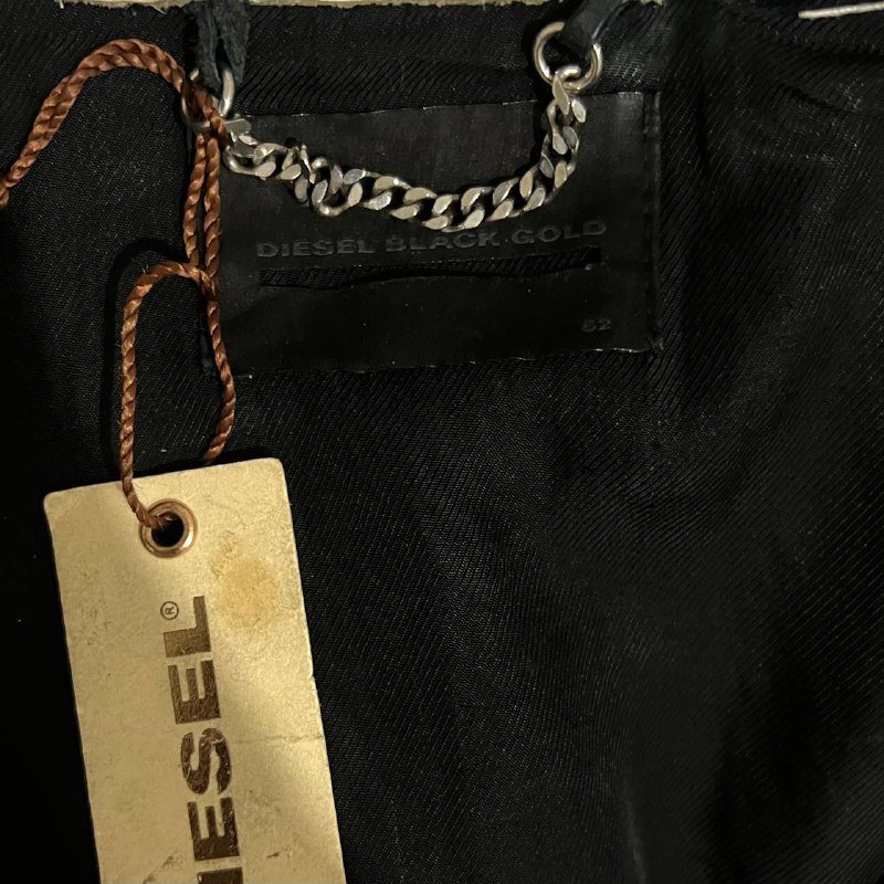 кожаная куртка Diesel Black gold размер L 4