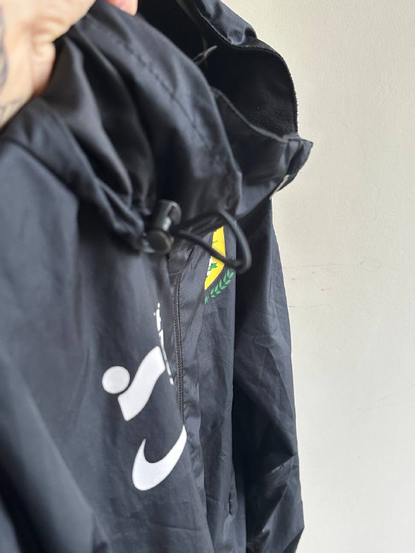 Черная куртка-дождевик Nike для ФК Rönninge Salem, размер м 5