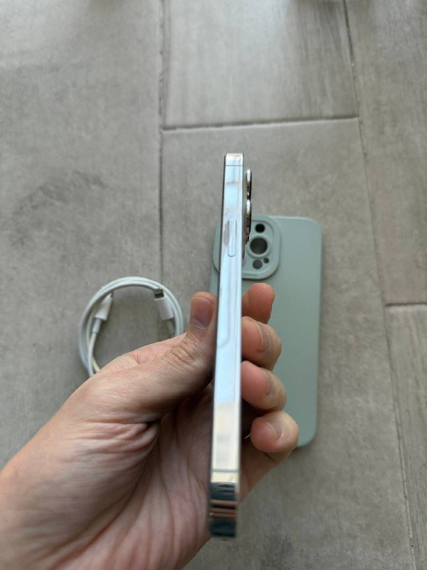 iPhone 13 pro 128Gb белый sim+esim 4