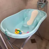 Детская ванночка, подставка, ковшик, игрушки, губка, полотенце 2