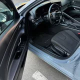 Hyundai Elantra 2022 6