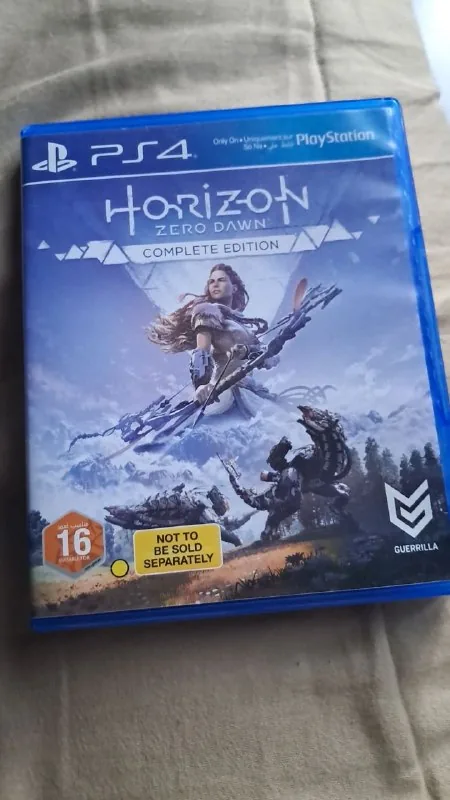 Игра Horizon Zero Dawn Complete Edition для PS4