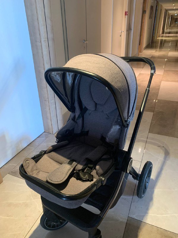 детская коляска, стульчик