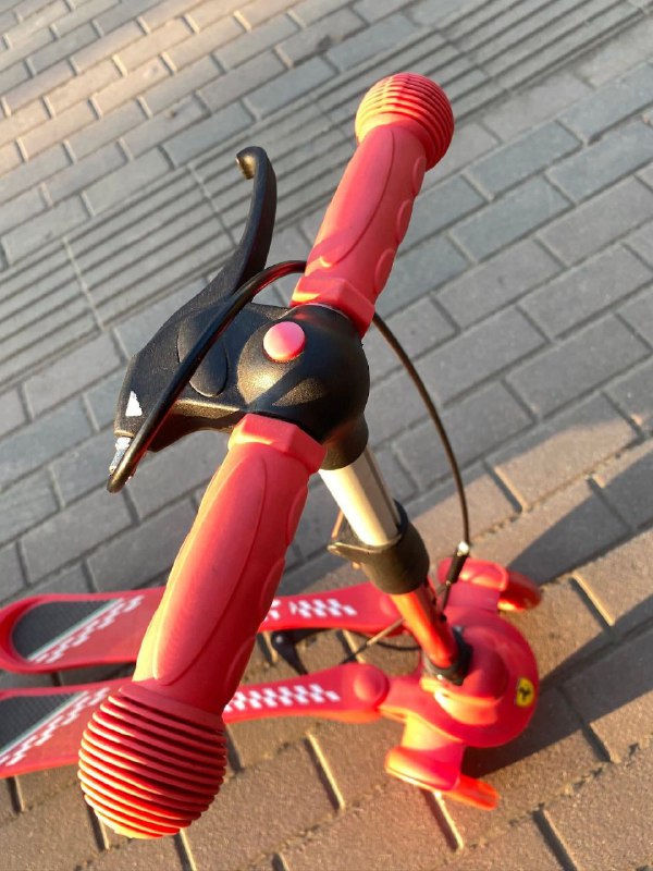 Детский самокат спортивный красный 4