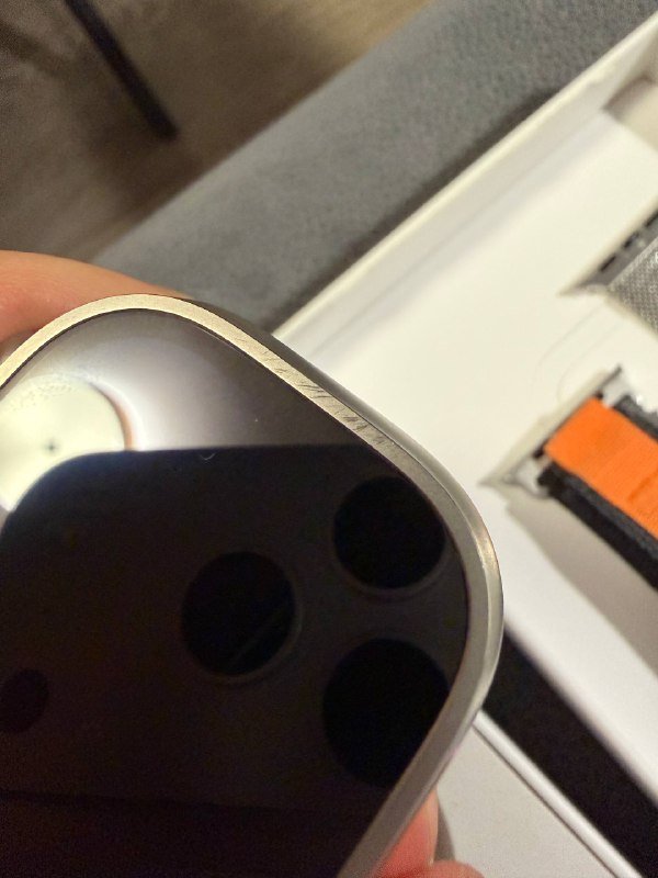 Apple Watch Ultra 2 49mm Titanium, ремешок Green/Gray Trail Loop 3