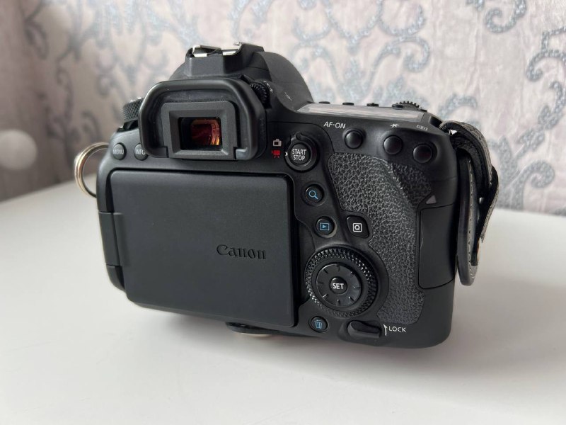 Canon 6D Mark II, Sigma 35mm f/1.4 Art, аксессуары 2